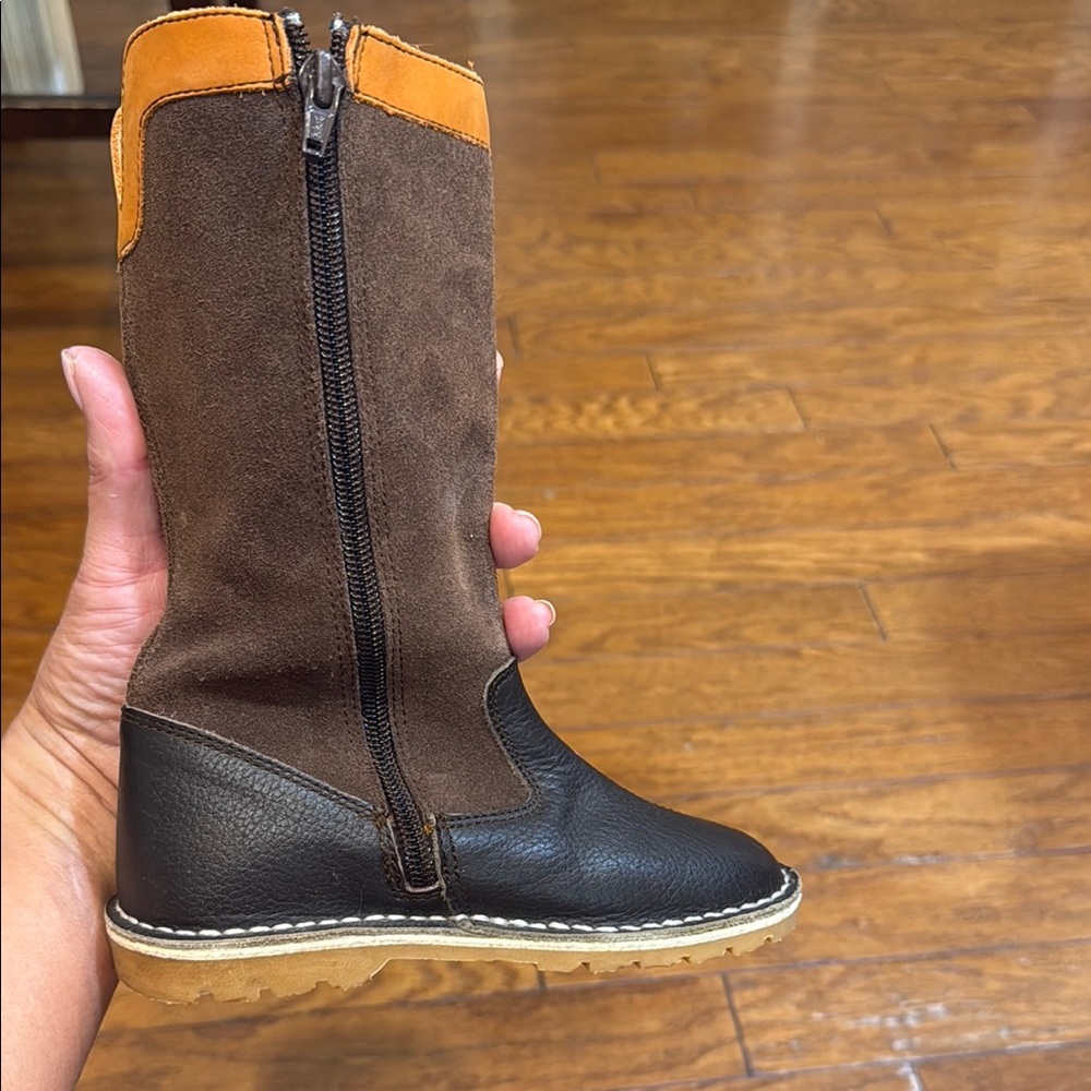 L’Amour leather Brown and Orange Flower Boots - Picture 5 of 12